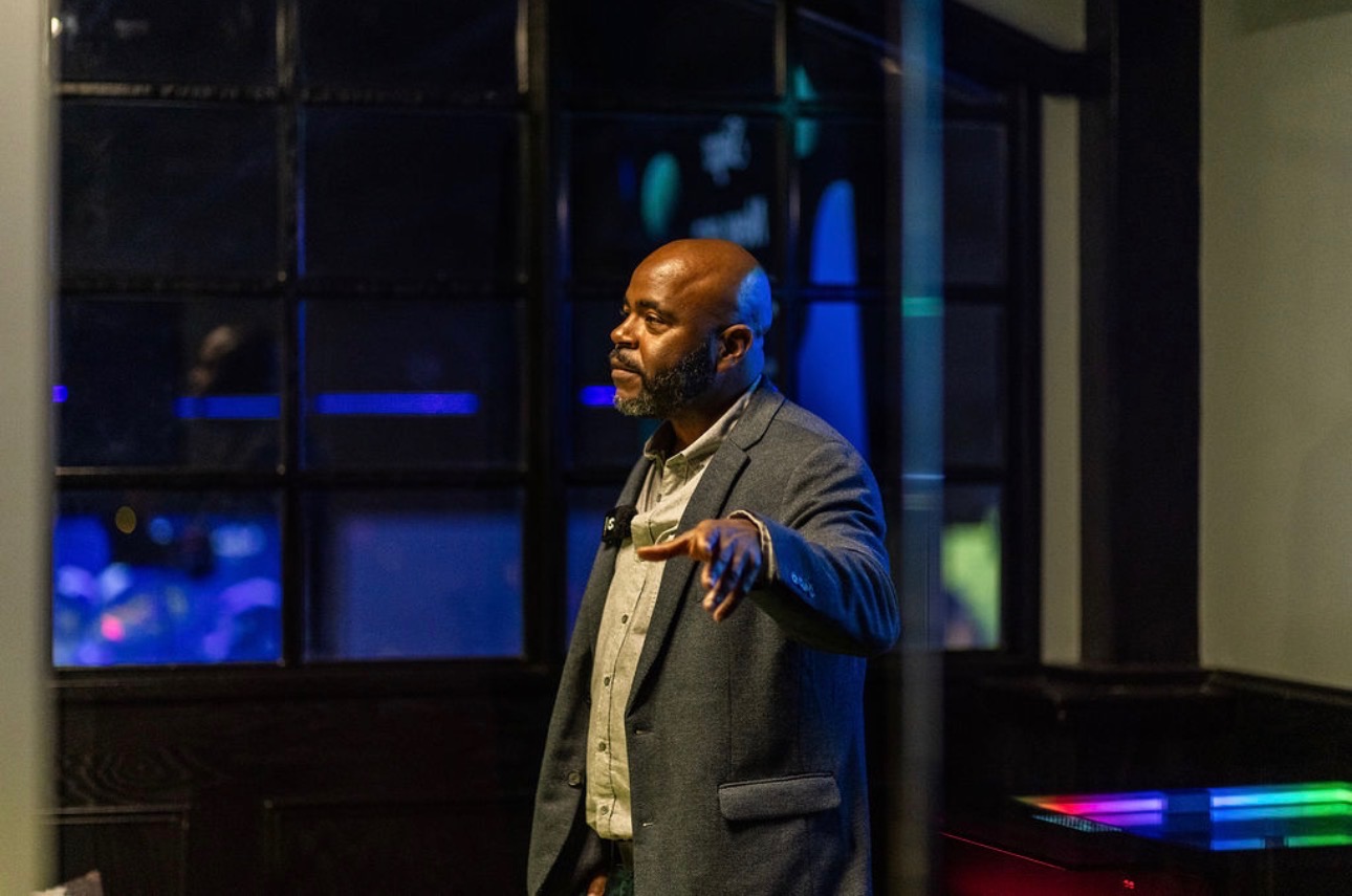 Terrence Wright, Atlanta leadership keynote speaker, presenting to a conference audience